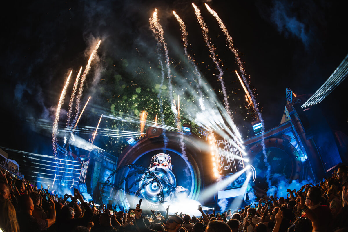 Mainstage nocą